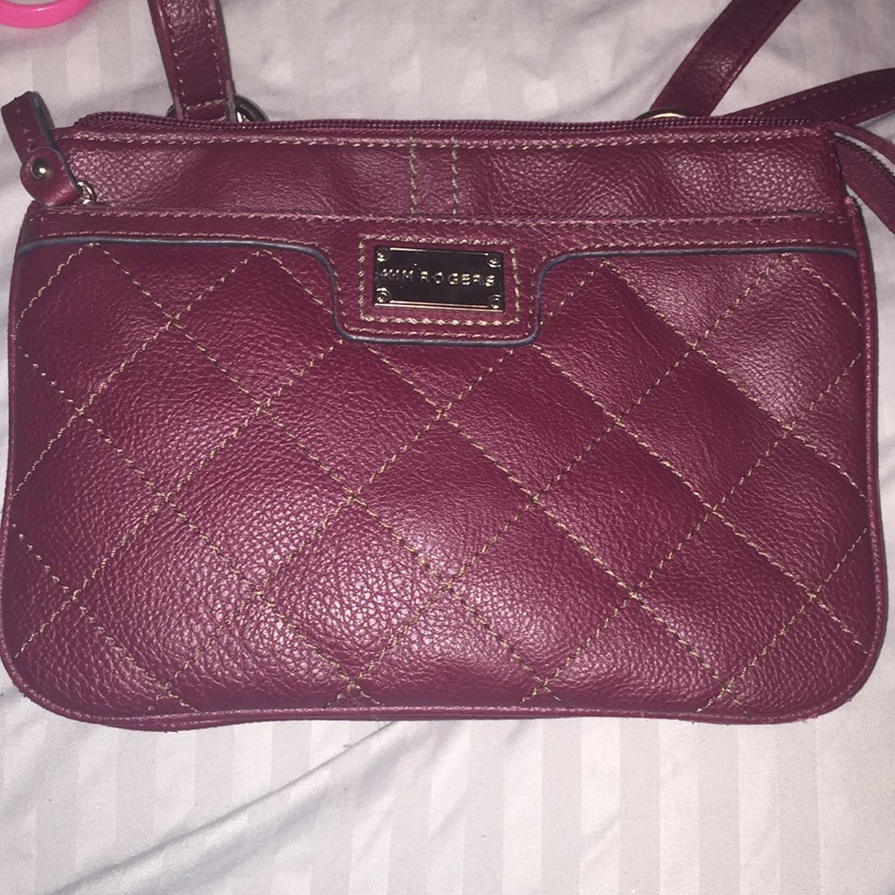 GREAT PURSE FOR HOLIDAYS!!